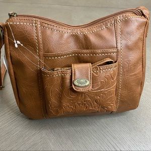 NWOT B.O.C Brown Purse With Wrist Wallet